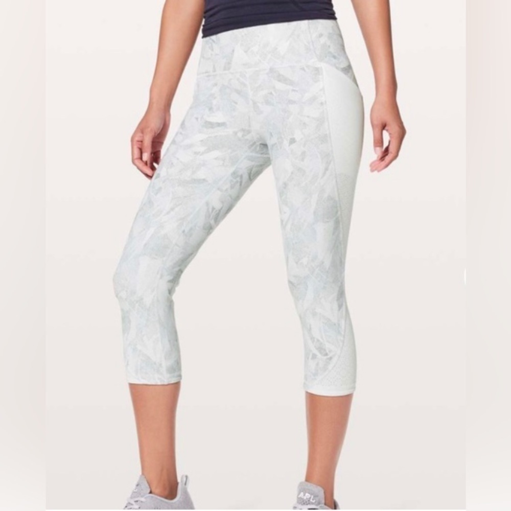 Lululemon breezy dot cropped leggings gray white size‎ 6